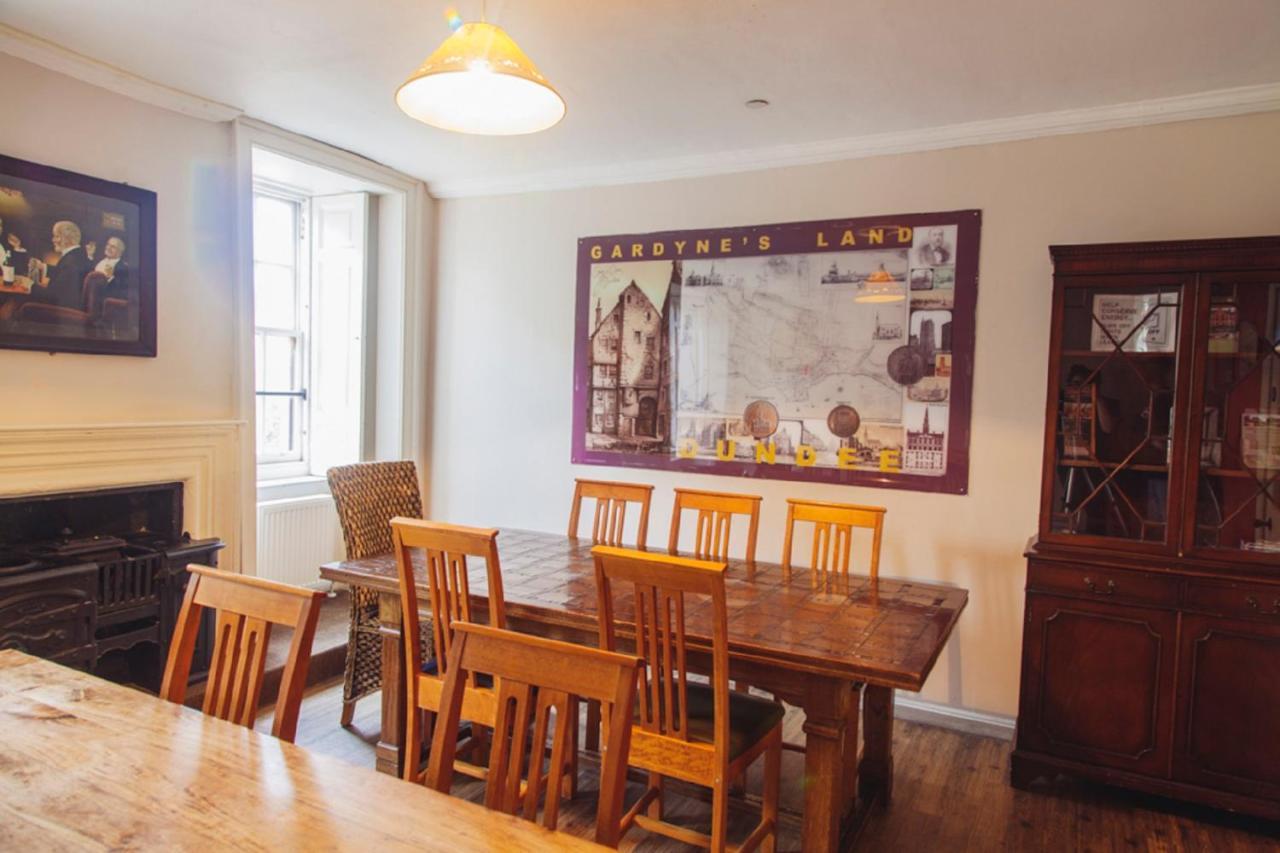 Dundee Backpackers Hostel Eksteriør billede